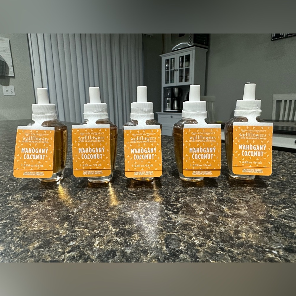 Mahogany coconut wallflower refill